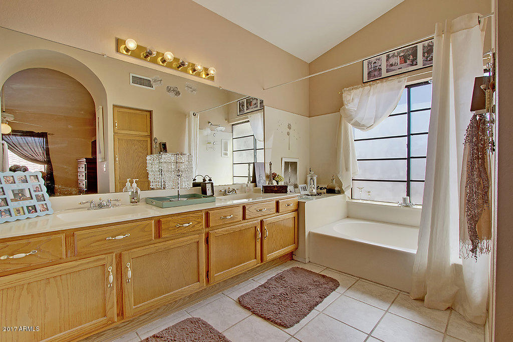 4334 E Dry Creek Rd, Phoenix, AZ 85044 photo 9