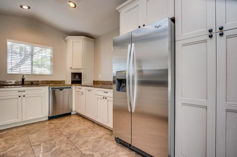 582 S Brett St, Gilbert, AZ 85296 photo 8