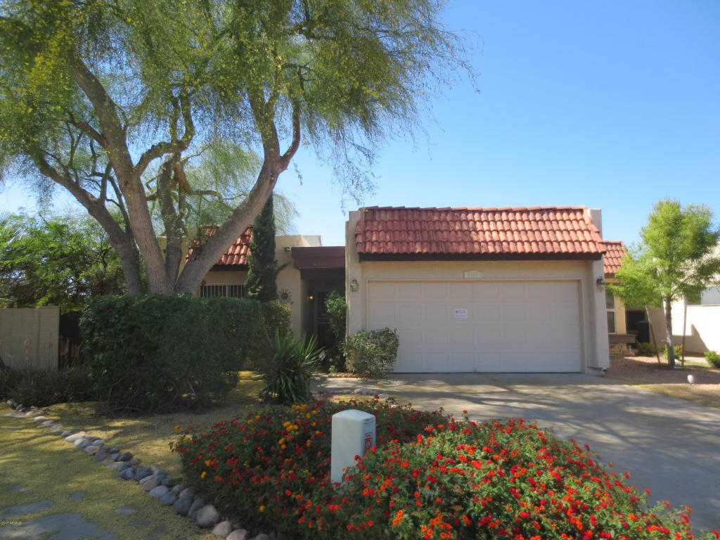 2501 E Pepper Ridge Cir, Phoenix, AZ 85032 photo 1