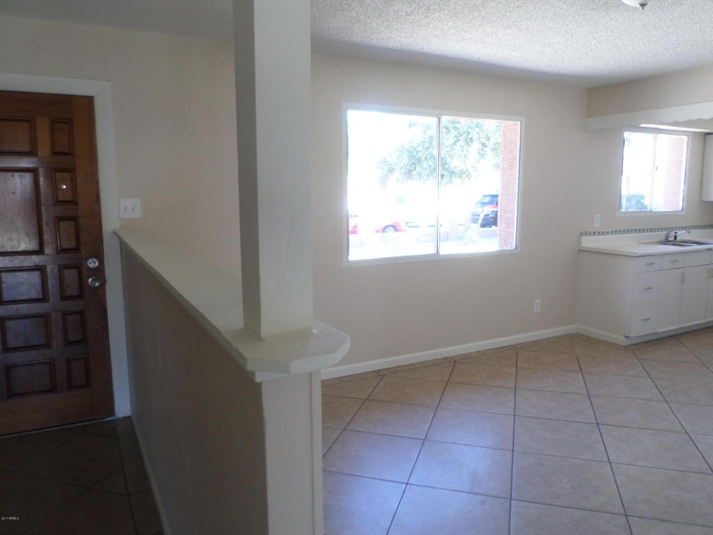 7623 W Fairmount Ave, Phoenix, AZ 85033 photo 10