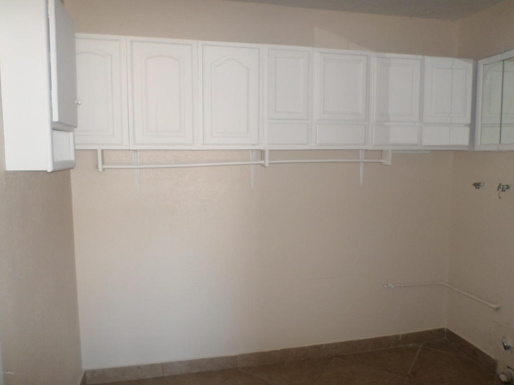 7623 W Fairmount Ave, Phoenix, AZ 85033 photo 22