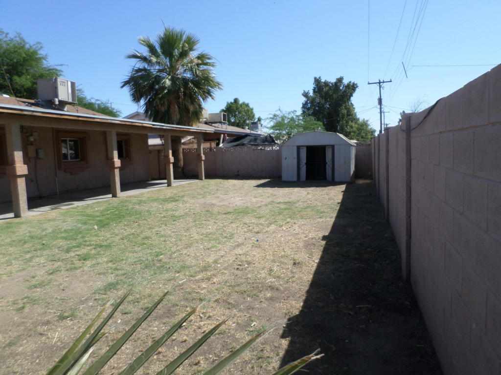 7623 W Fairmount Ave, Phoenix, AZ 85033 photo 14