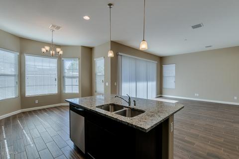 3042 N 33rd Pl, Phoenix, AZ 85018 photo 8