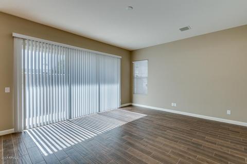 3042 N 33rd Pl, Phoenix, AZ 85018 photo 4