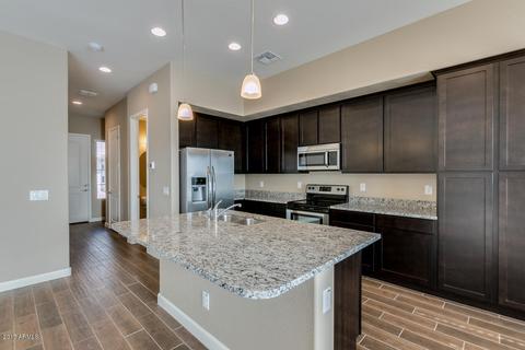3042 N 33rd Pl, Phoenix, AZ 85018 photo 6