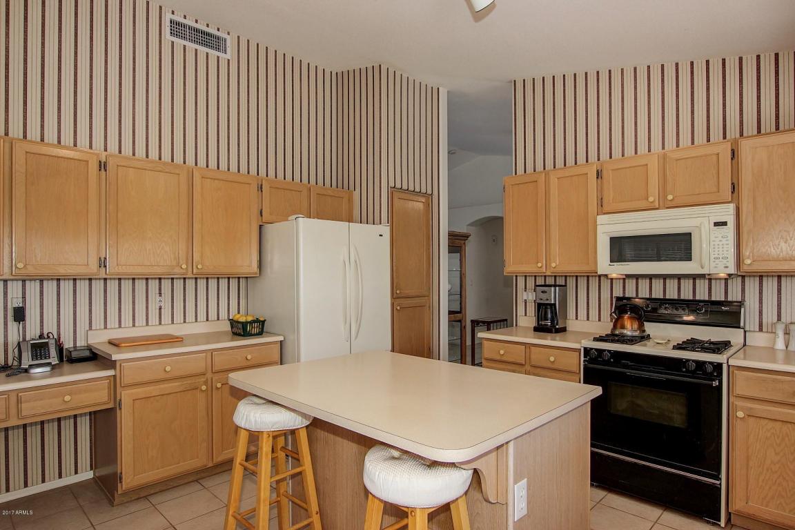 529 E Blue Eagle Ln, Phoenix, AZ 85086 photo 9