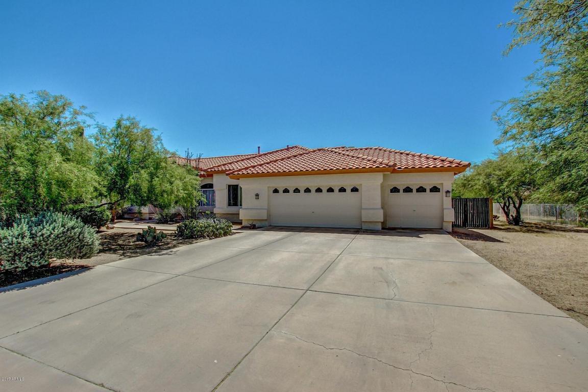 529 E Blue Eagle Ln, Phoenix, AZ 85086 photo 2