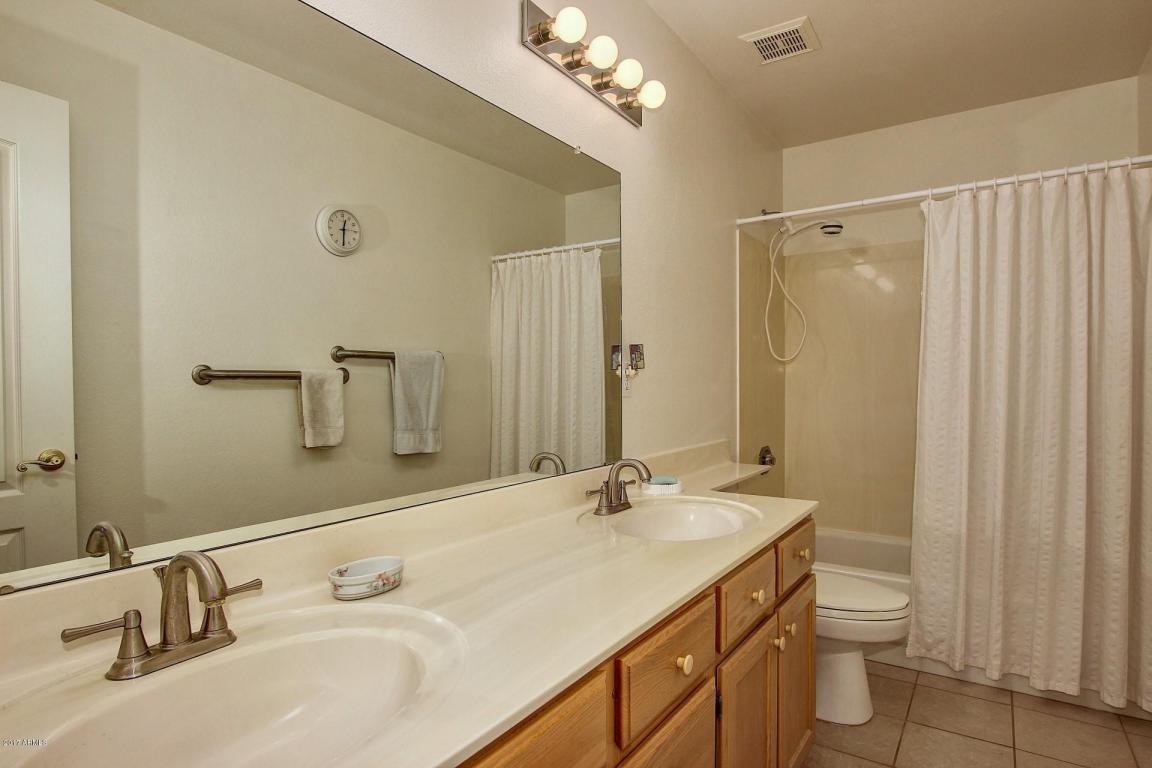529 E Blue Eagle Ln, Phoenix, AZ 85086 photo 27