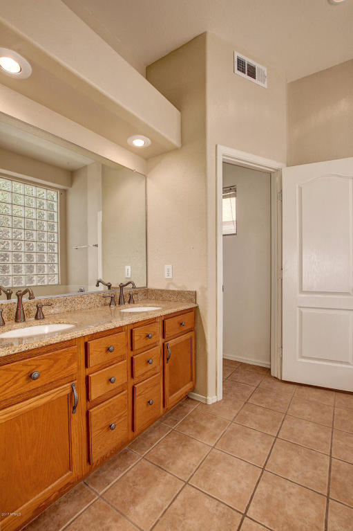 3648 E Feather Ave, Gilbert, AZ 85234 photo 21