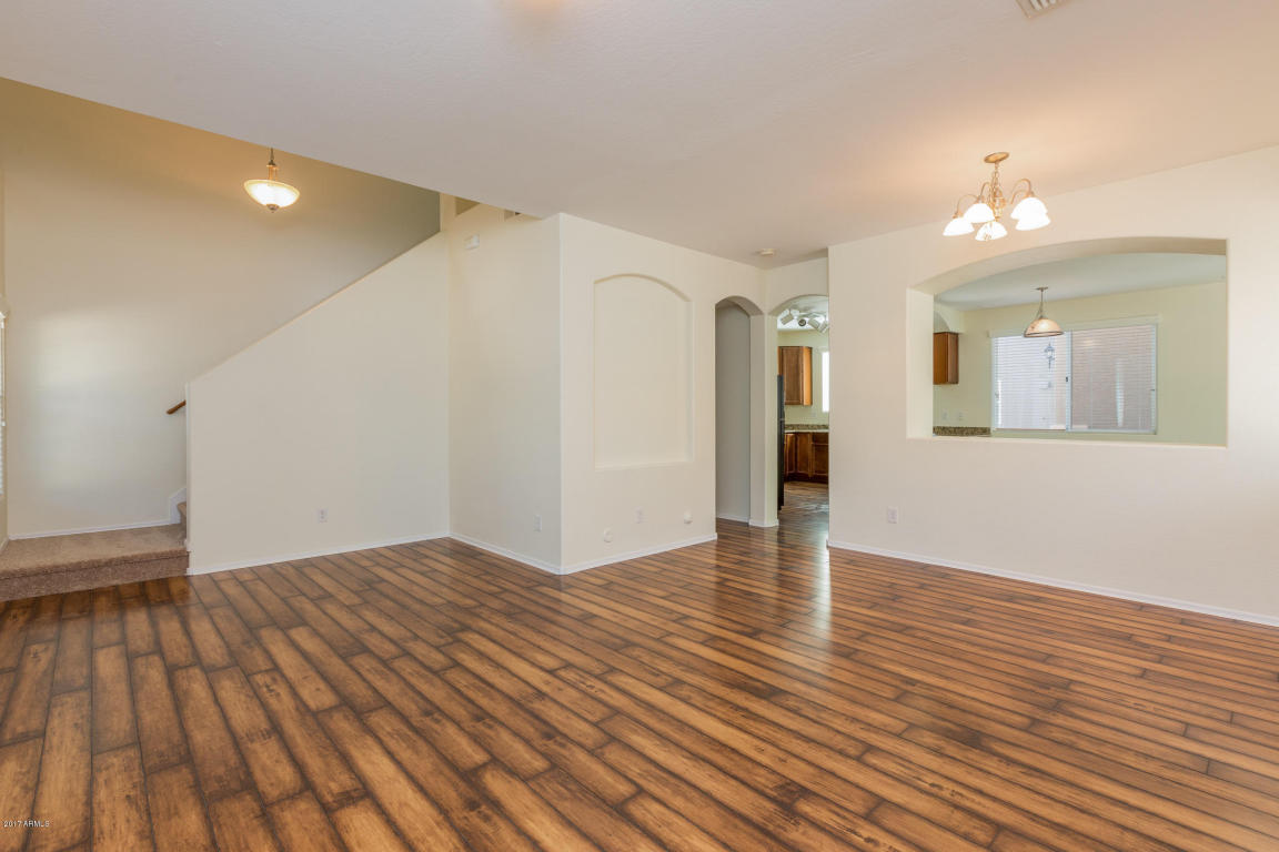 2209 E Pecan Rd, Phoenix, AZ 85040 photo 5