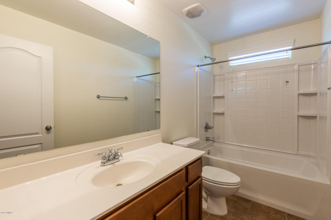 2209 E Pecan Rd, Phoenix, AZ 85040 photo 21