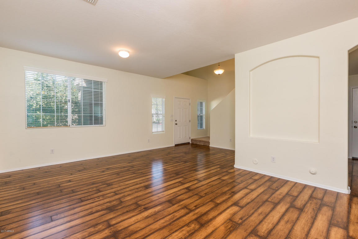 2209 E Pecan Rd, Phoenix, AZ 85040 photo 6