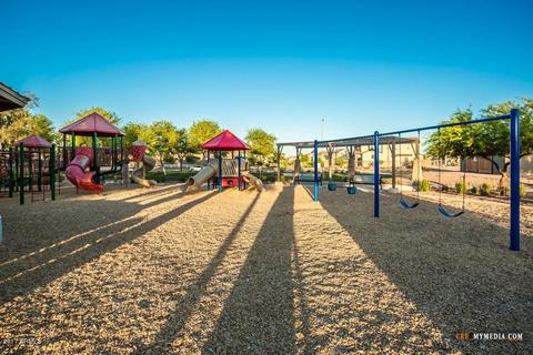 845 E Holbrook St, Gilbert, AZ 85298 photo 39