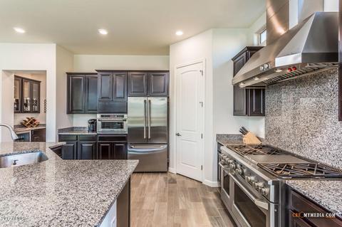 845 E Holbrook St, Gilbert, AZ 85298 photo 8