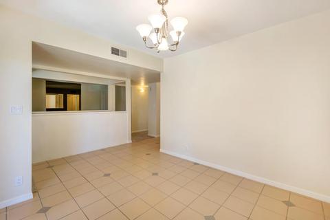 1215 Encantada Pl, Phoenix, AZ 85014 photo 4