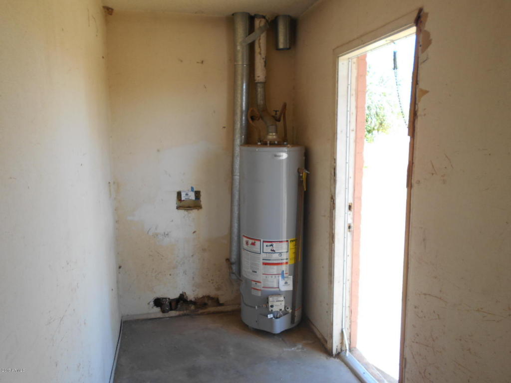 2333 E School Dr, Phoenix, AZ 85040 photo 35