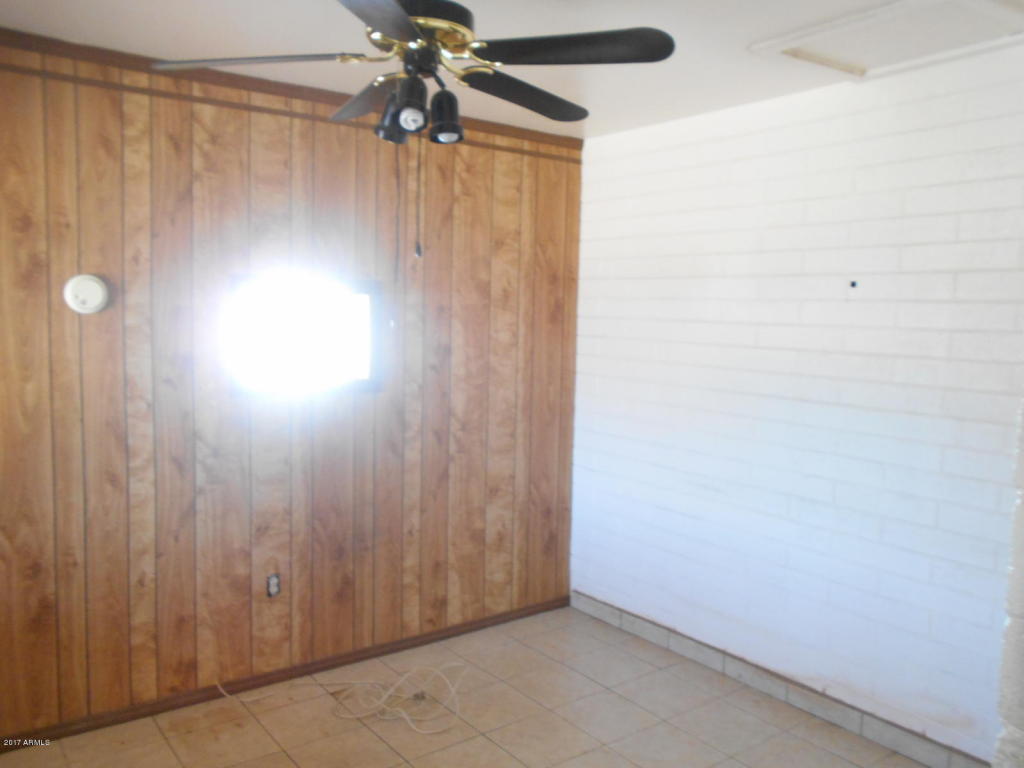 2333 E School Dr, Phoenix, AZ 85040 photo 12