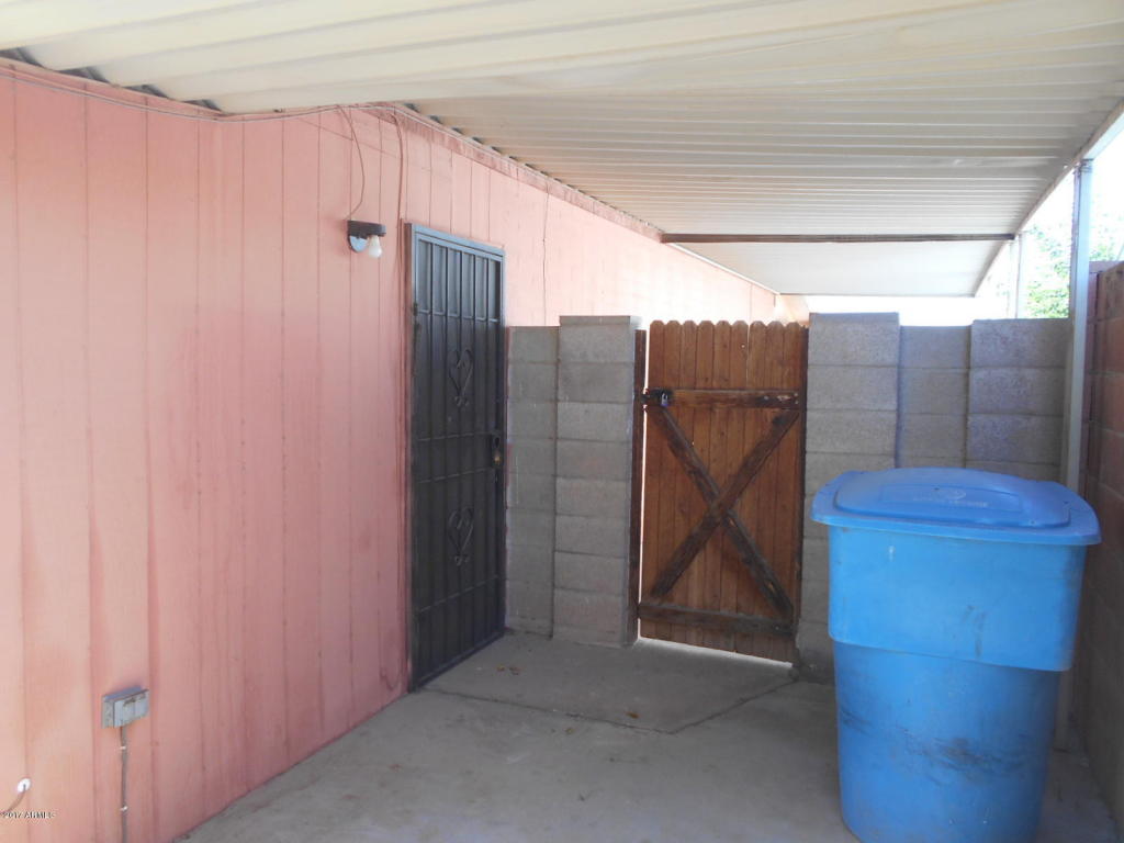 2333 E School Dr, Phoenix, AZ 85040 photo 30
