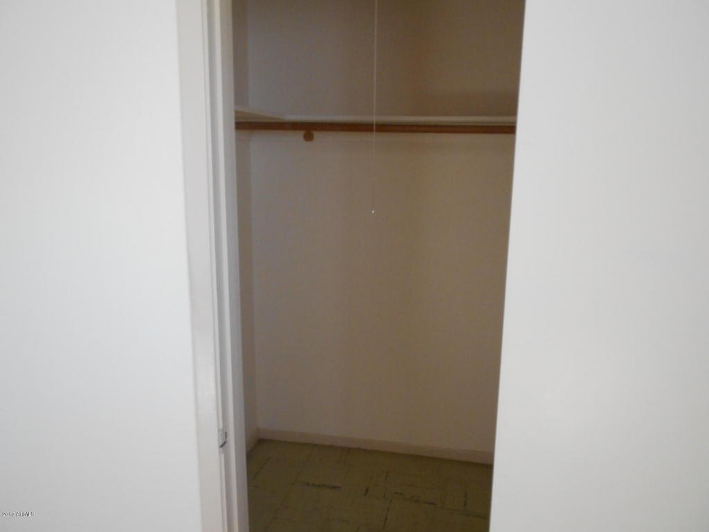 2333 E School Dr, Phoenix, AZ 85040 photo 19
