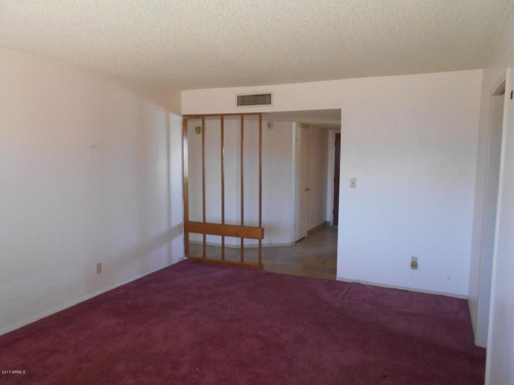2333 E School Dr, Phoenix, AZ 85040 photo 5