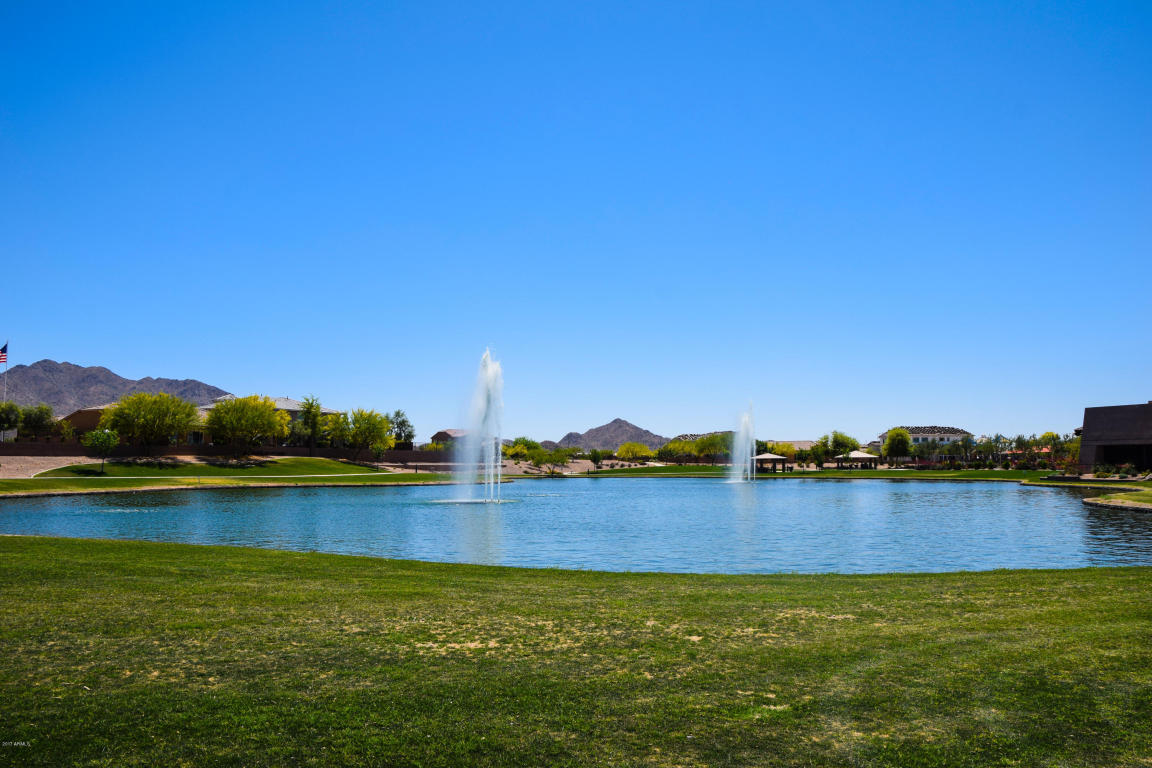 2771 E Gillcrest Rd, Gilbert, AZ 85298 photo 22
