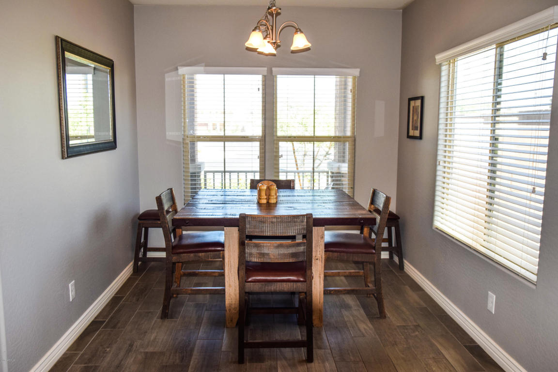 2771 E Gillcrest Rd, Gilbert, AZ 85298 photo 8