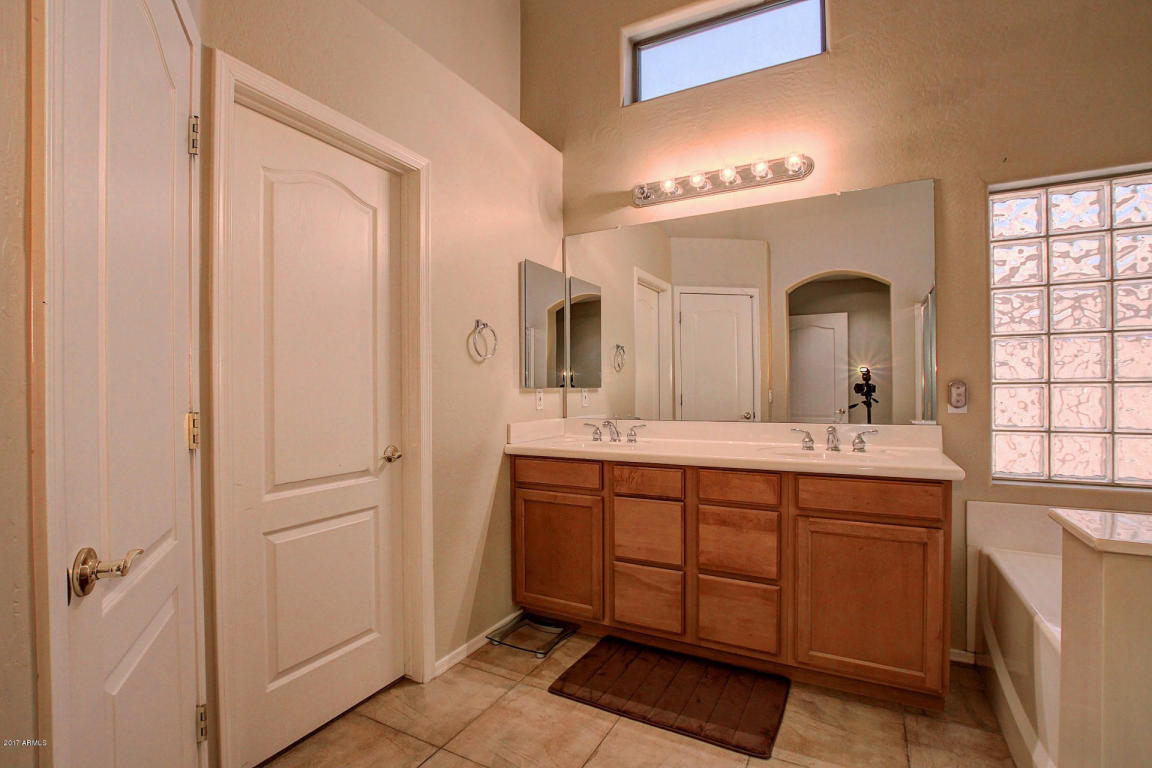 3461 E Fairview St, Gilbert, AZ 85295 photo 18