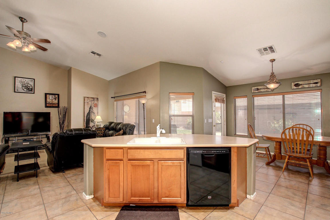 3461 E Fairview St, Gilbert, AZ 85295 photo 4