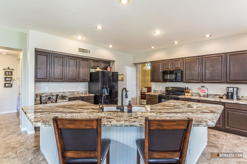 259 S Colonia Ct, Gilbert, AZ 85296 photo 8