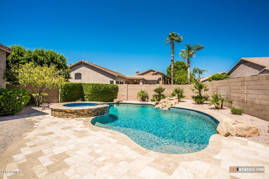 259 S Colonia Ct, Gilbert, AZ 85296 photo 33