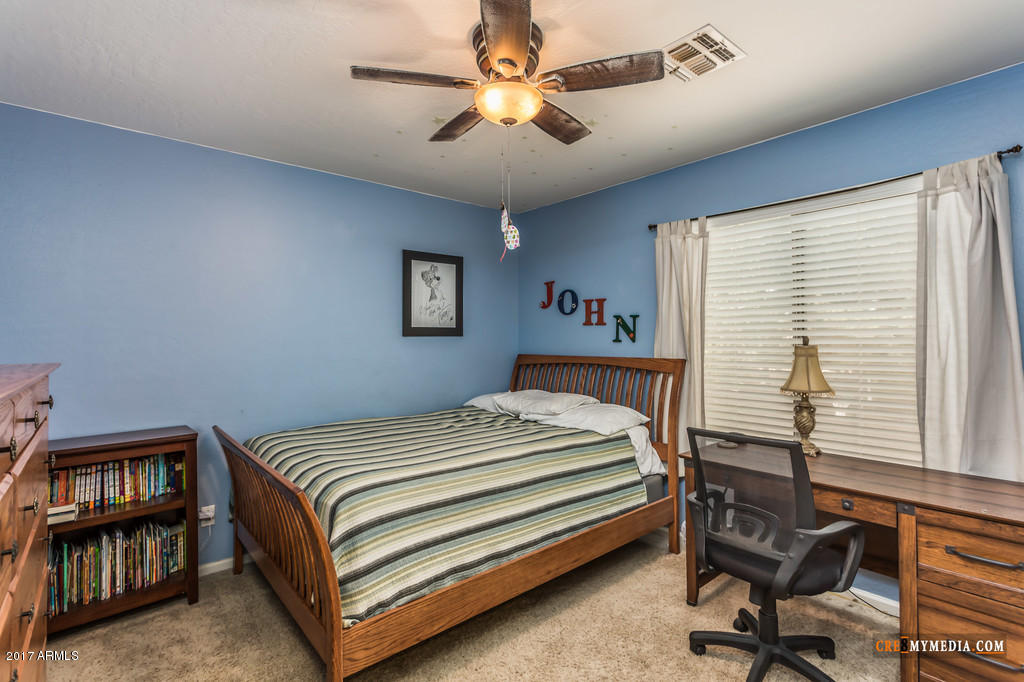 259 S Colonia Ct, Gilbert, AZ 85296 photo 25