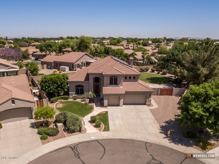 259 S Colonia Ct, Gilbert, AZ 85296 photo 1