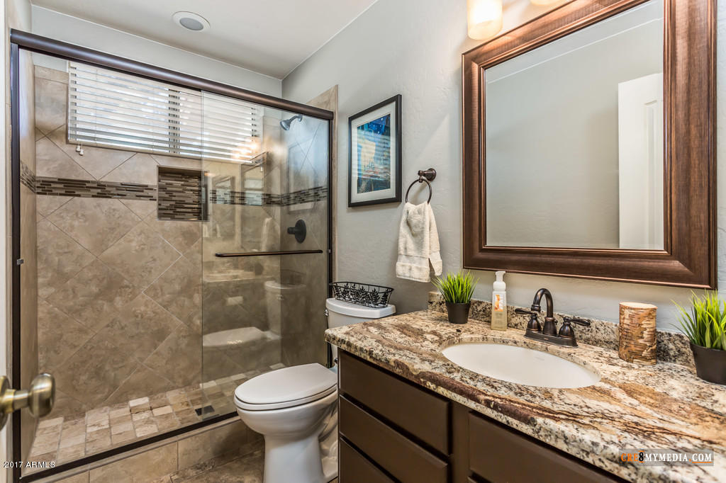 259 S Colonia Ct, Gilbert, AZ 85296 photo 16