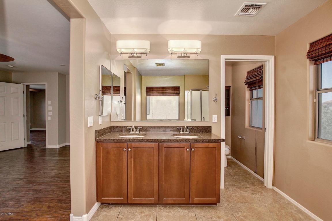 1137 E Hampton Ln, Gilbert, AZ 85295 photo 16