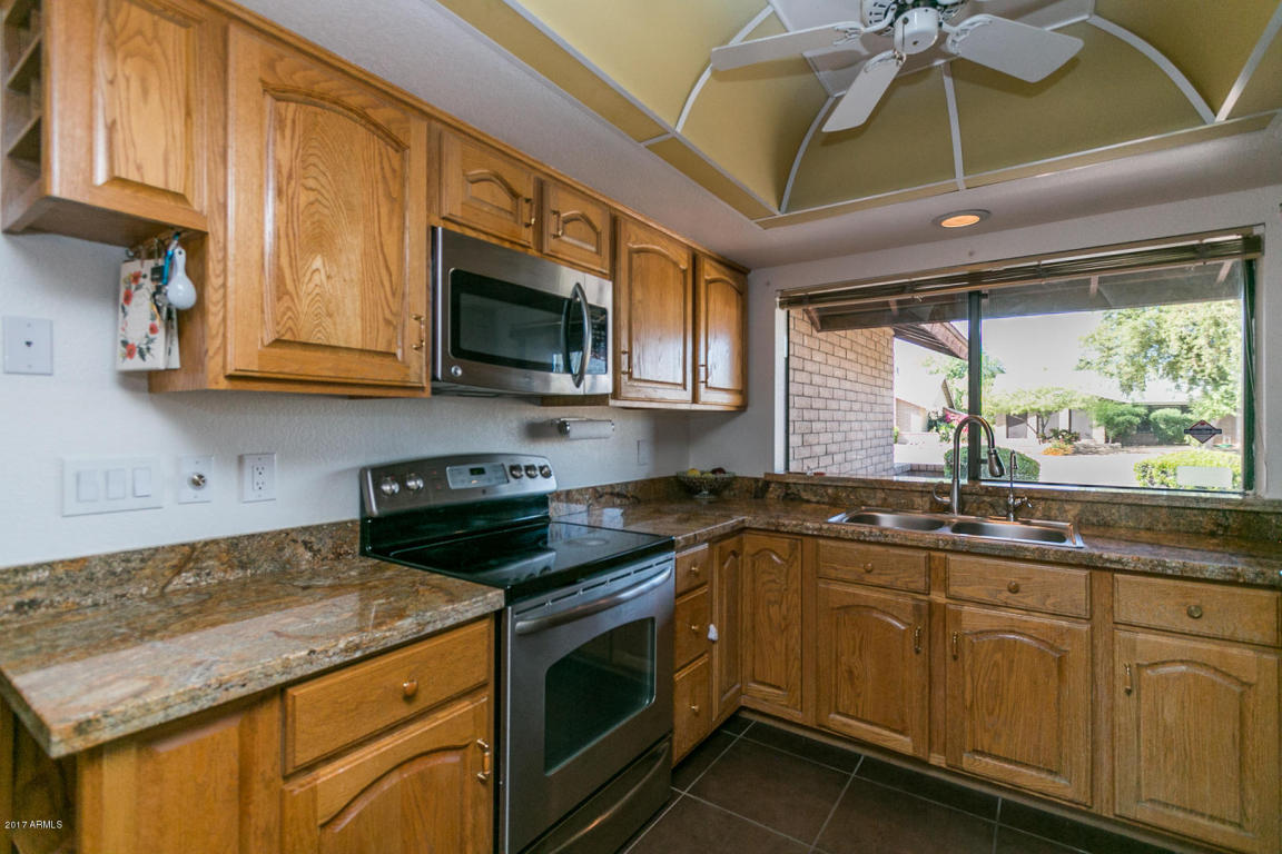 4335 E Hearn Rd, Phoenix, AZ 85032 photo 4