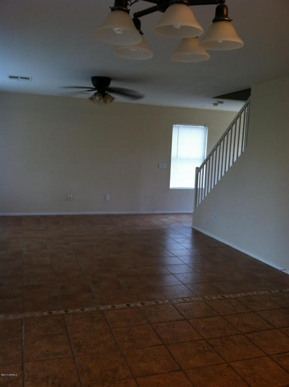 1332 E Clifton Ave, Gilbert, AZ 85295 photo 2