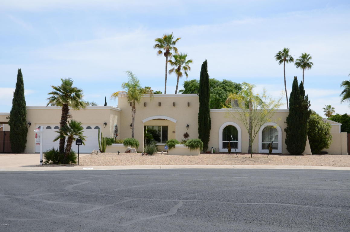 2835 E Claire Dr, Phoenix, AZ 85032 photo 2