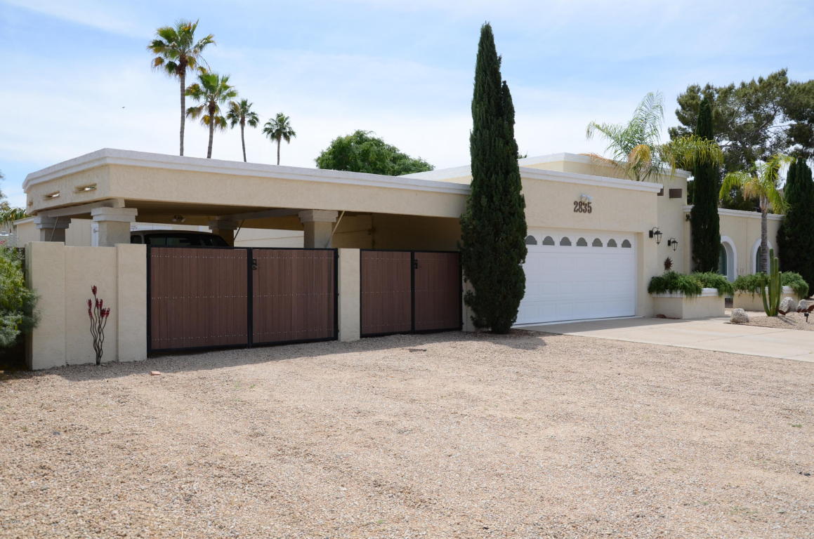 2835 E Claire Dr, Phoenix, AZ 85032 photo 4