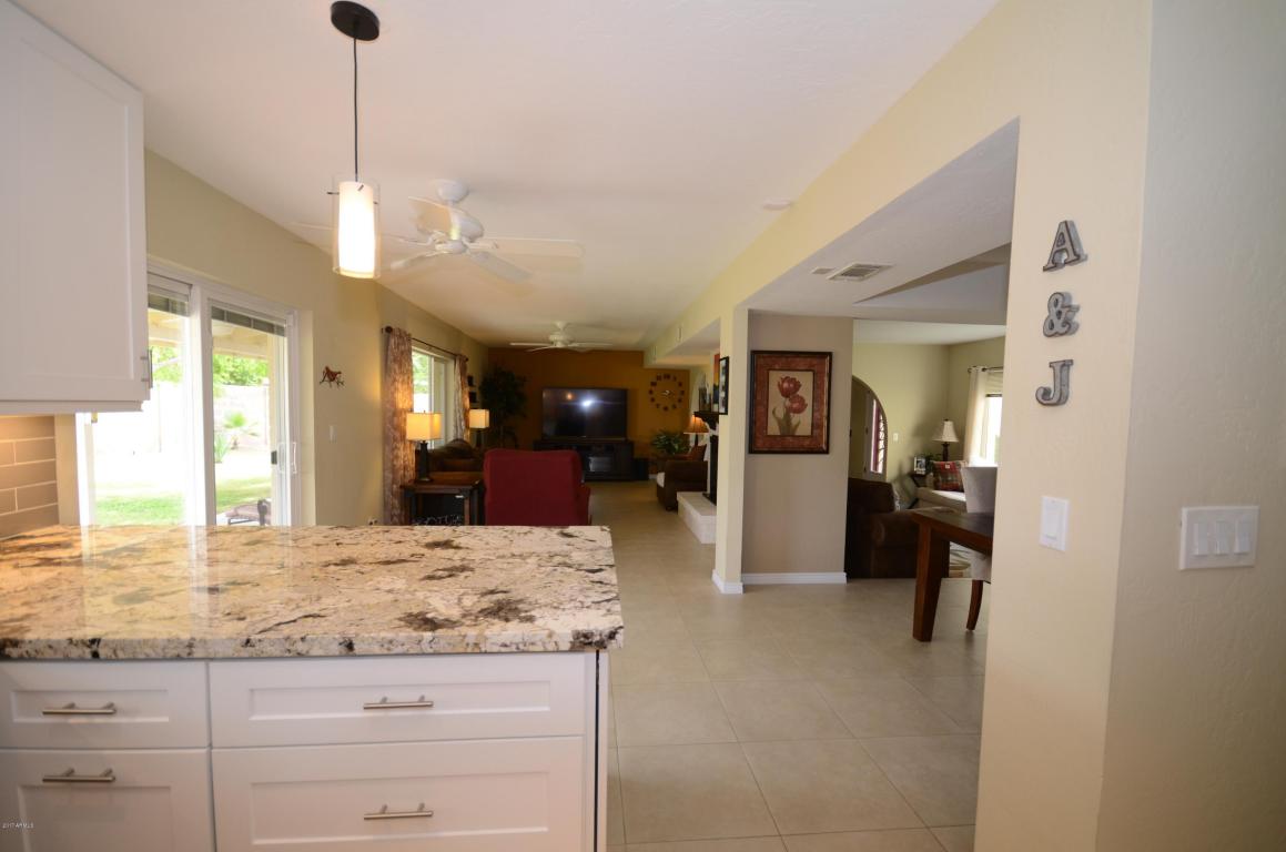 2835 E Claire Dr, Phoenix, AZ 85032 photo 16