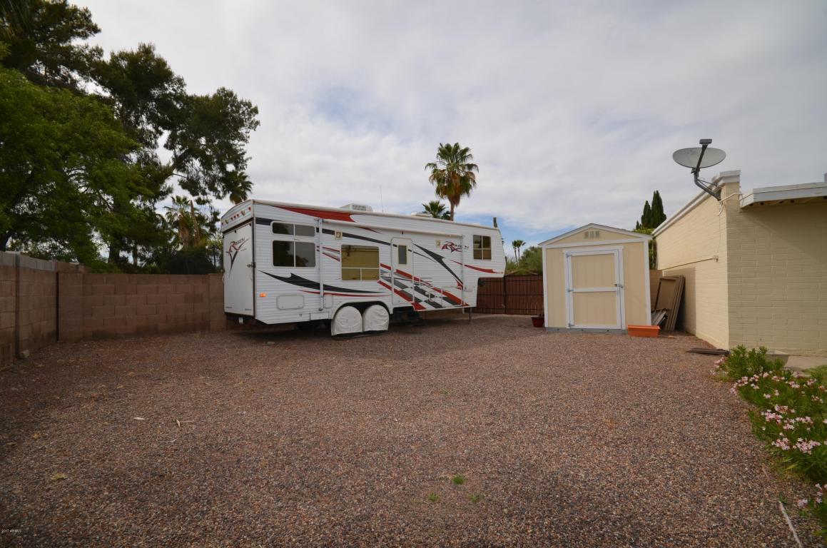 2835 E Claire Dr, Phoenix, AZ 85032 photo 29