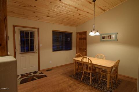2672 Lodge Loop, Overgaard, AZ 85933 photo 6