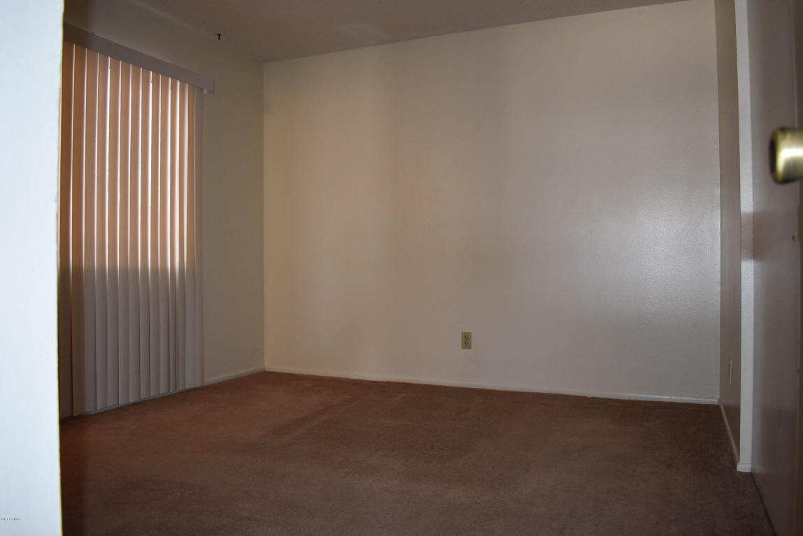 538 E Oraibi Dr, Phoenix, AZ 85024 photo 6