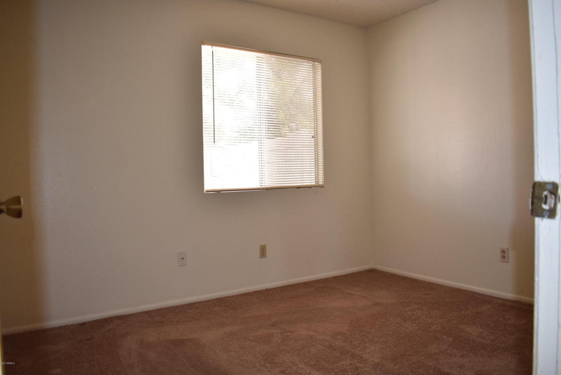 538 E Oraibi Dr, Phoenix, AZ 85024 photo 8