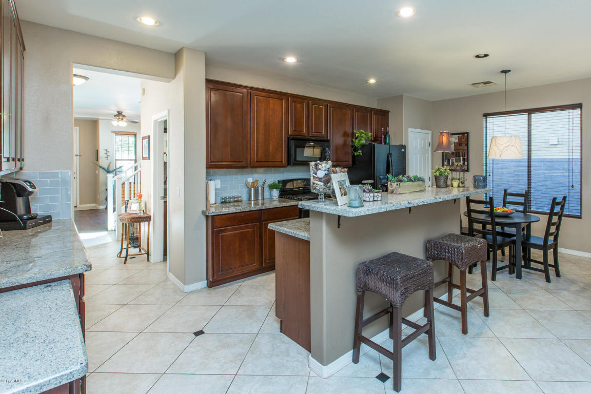3823 E Morelos St, Gilbert, AZ 85295 photo 8