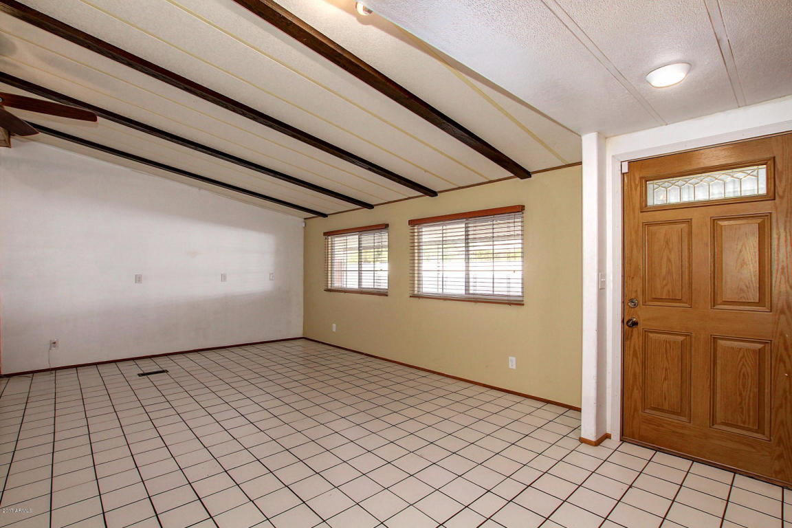 346 E Bates St, Mesa, AZ 85201 photo 4
