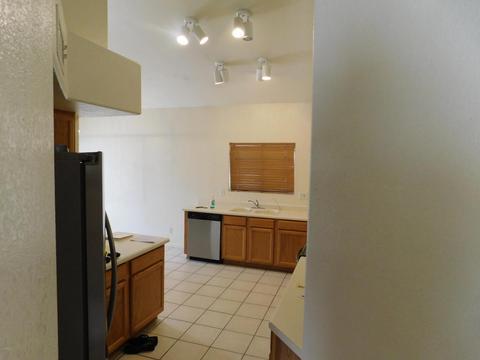 1027 E Brentrup Dr, Tempe, AZ 85283 photo 13