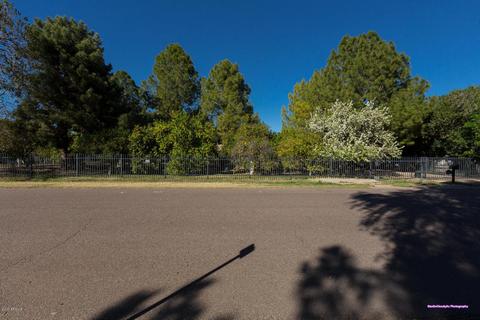 3844 E Vineyard Rd, Phoenix, AZ 85042 photo 2