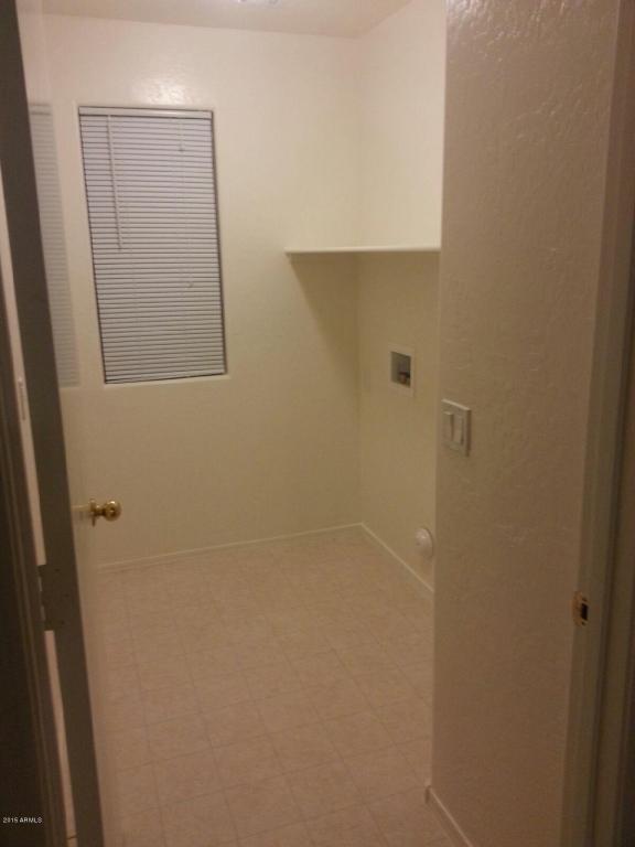 615 E Cody Dr, Phoenix, AZ 85040 photo 4
