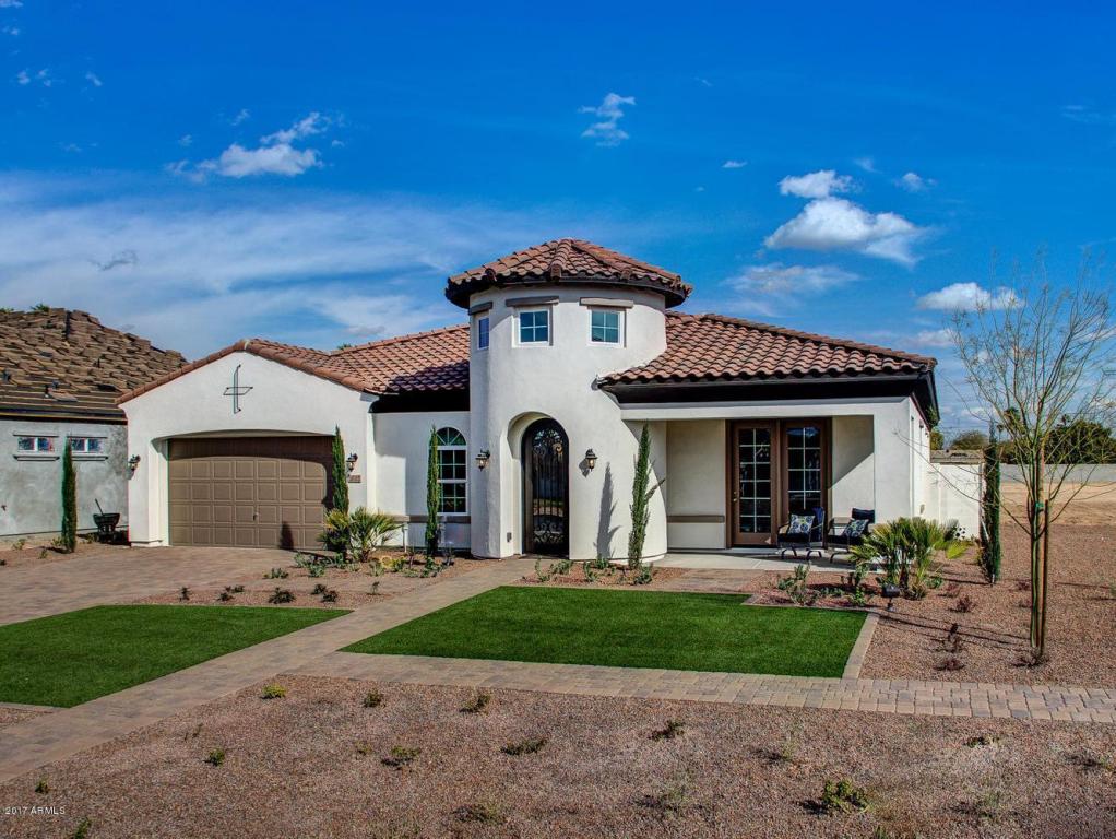 5031 Earll Dr, Phoenix, AZ 85018 photo 1
