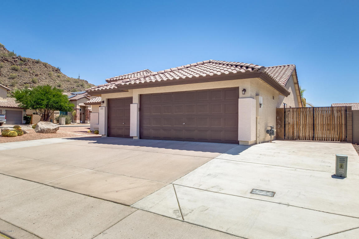 1727 E Mohawk Ln, Phoenix, AZ 85024 photo 2